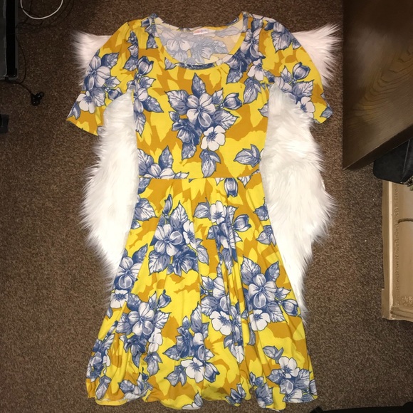 LuLaRoe Dresses & Skirts - LuLaRoe Nicole Dress